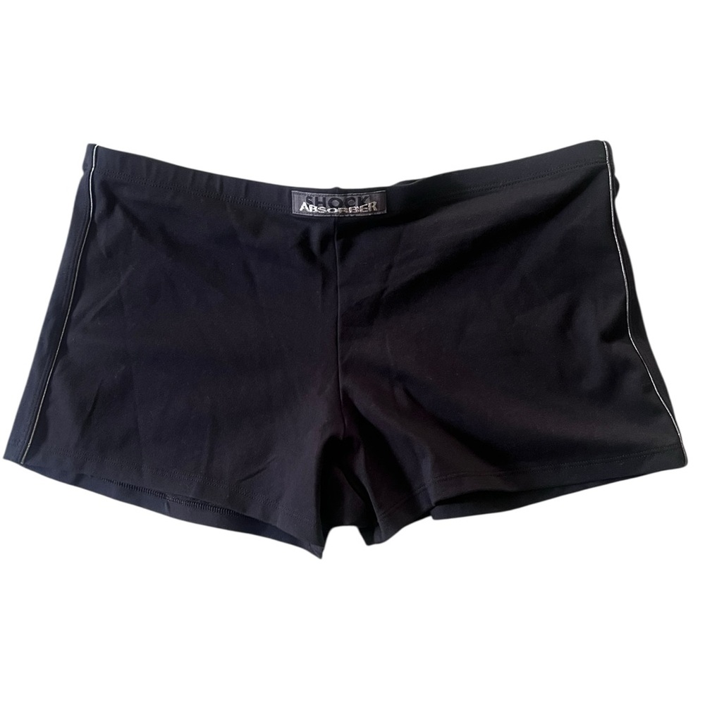 Black Athletic Shorts with Elastic Waistband and Stretch Fabric